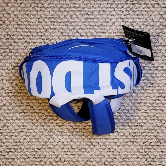 Nike Mini Backpack - Picture 2 of 12